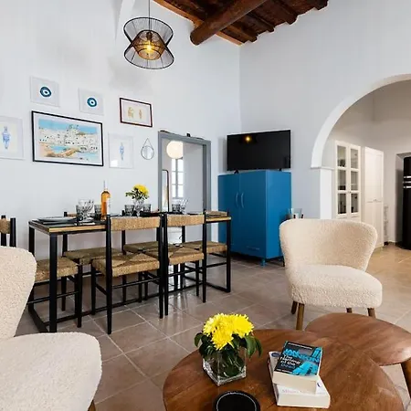 Venghera In The Heart Of Apartment *