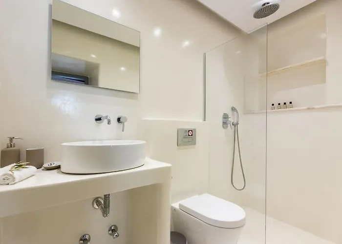 Venghera In The Heart Of Nausa